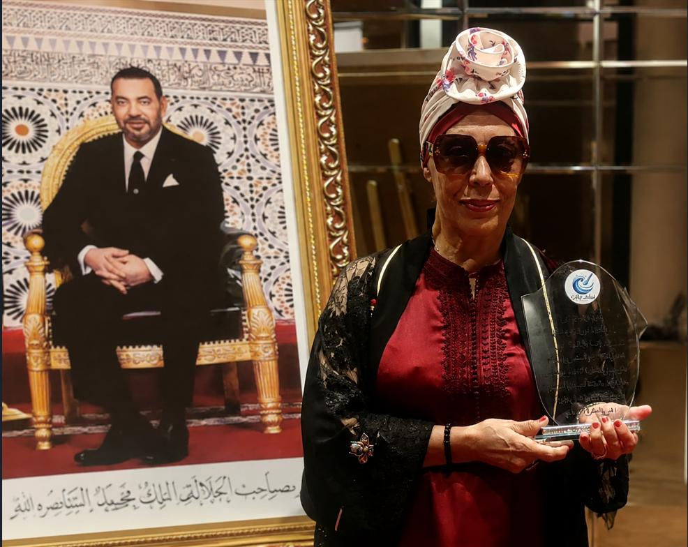 تكريم الفنانة التشكيلية و الكاتبة لبابة لعلج بالدارالبيضاء